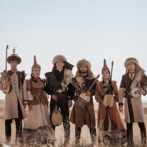 Halyq Anderinen Uzindi