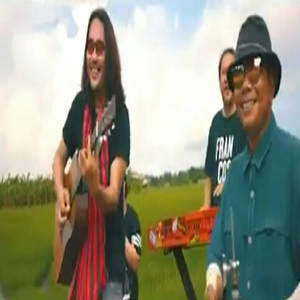 ลำซิ่ง สรภัญญะ Lumpang Watu (Live)