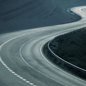 钢琴白噪音里的入眠之境