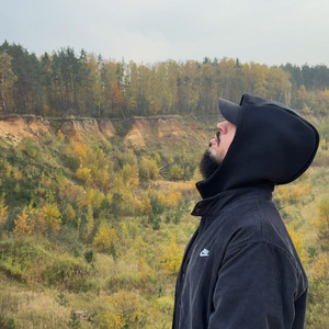 Нашим и вашим