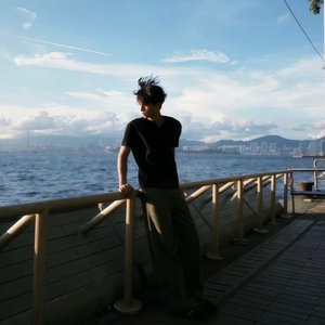 我只愿你遍历山河 觉得人间值得