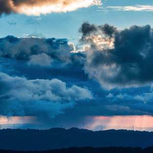 依然爱你（翻自 王力宏）