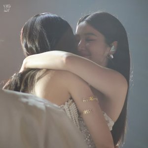 งานเต้นรำในคืนพระจันทร์เต็มดวง （满月之舞）