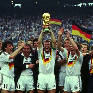 Merci (Die Mannschaft)