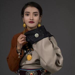 康巴姑娘