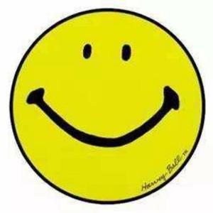 记得那年你在正午阳光下微笑