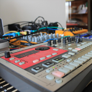 BSBO (Bad Synth Bitches Only)