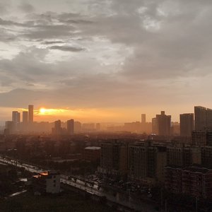 太阳雨