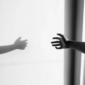 对着空地说我的心在痛(prod.by Morrow)