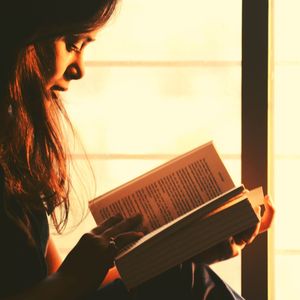 柔和的正在读书时刻