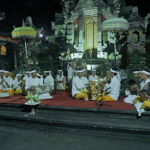 BEBARONGAN BAYAD - GERUDA MUNGKUR