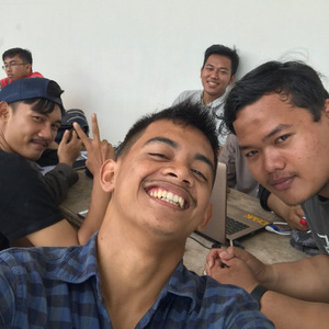 Sia - Sia Bersamanya (Cornering Beautifully)