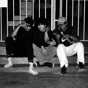 HISTÓRICO (feat. Kid Wezt & Bief)