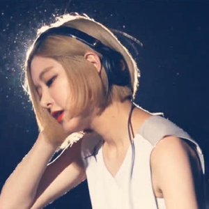 Luis Fonsi-Despacito（DJ Soda / 转八圈 remix）