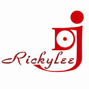 Moves Like Jagger (Rickylee Remix)