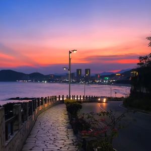 《时间褶皱里的失效期》