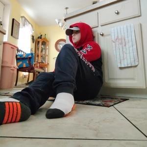 PLUG (GERNAMEN) (feat. JM & The Sharks)