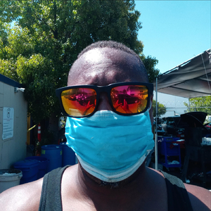 West Coast California Feat. Theofficaletiket