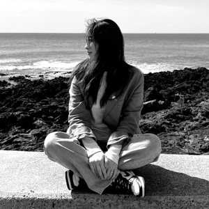 너를 만나 행복을 느끼고