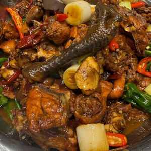 《没有一只鸡可以活着跑出临沂》