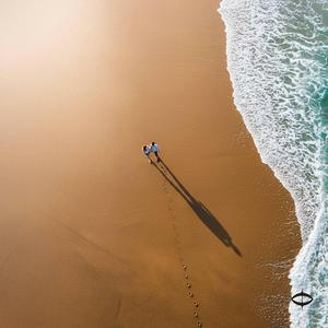 모래 위에 쓴 말 (feat. 킨더)