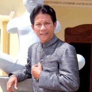 រំដួលក្រចេះ (ណូយ វ៉ាន់ណេត)