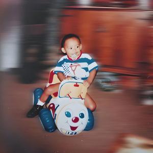 Escápate Conmigo 2 (feat. Lee Monaci)