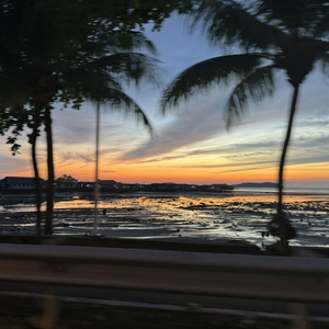 如鲠在喉 prod.by Morrow