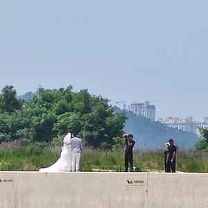 爱转角