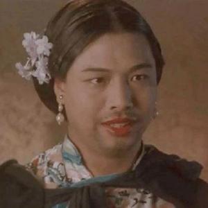 郭书瑶-爱的抱抱（王天野 remix）