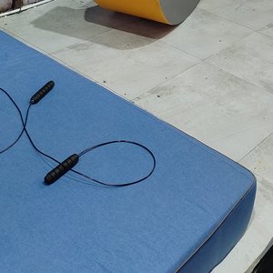 想起你心总有痛不完的地方