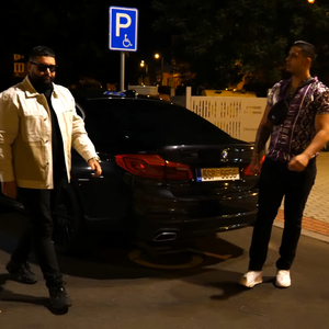 Užíváme život (feat. Aly Bee & Patrik Bartko)