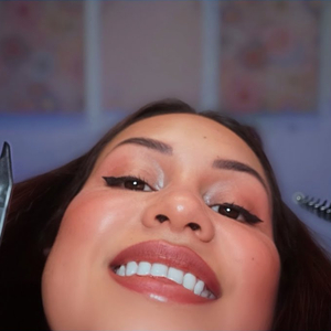 Tomando Medidas, Tijeras