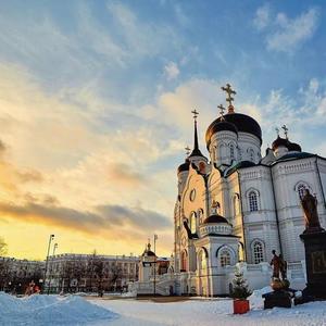 纺织姑娘（翻自 俄罗斯民歌）