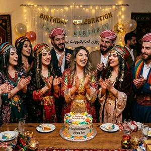 Rojbûna te pîroz be, Happy Birthday