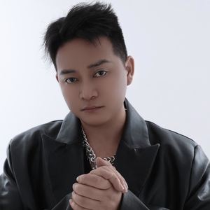 左脚一跳就精神（左脚舞）