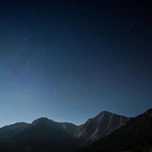 婴儿哄睡神曲 宝宝催眠曲5分钟入睡