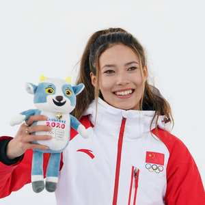 自信的笑容最是美丽——祝贺谷爱凌夺得金牌