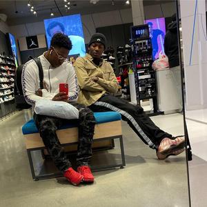 Freestylez (feat. Tay Ke)