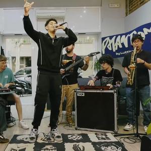 Huérfanos (feat. Zetapee) (PHANTOM Live Session)