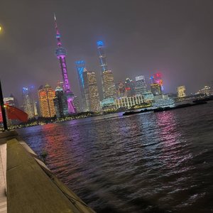 她的眼睛会唱歌