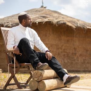 יניהולו באנתנו- הכל בזכותך