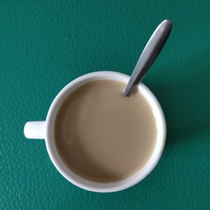 可是亲爱的这只是幻想