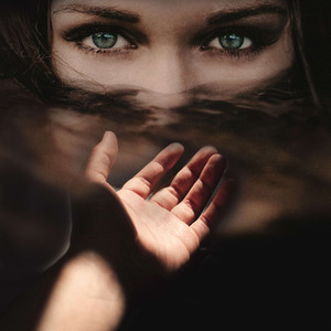 Прикоснись