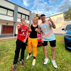 TURREO 2k (feat. Jay Azza)