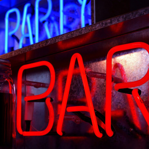 Club Dance Beat (Club De Baile) Drink and Dance