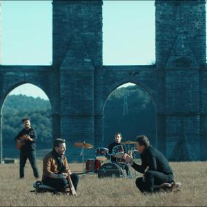 Zaten Sürünüyorsun (feat. Anıl Yılmaz)