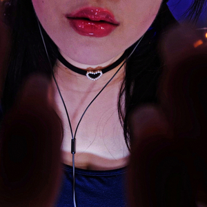 Cupped Clicky Mouth Sounds to Tingle Your Brain Asmr (For You Relaxation)