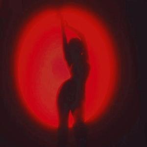 Modela (feat. ProdByEnzo)