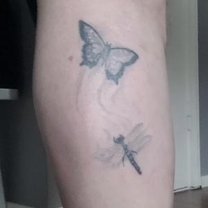 Tyttö ja perhonen (feat. Jenni Ojanen)